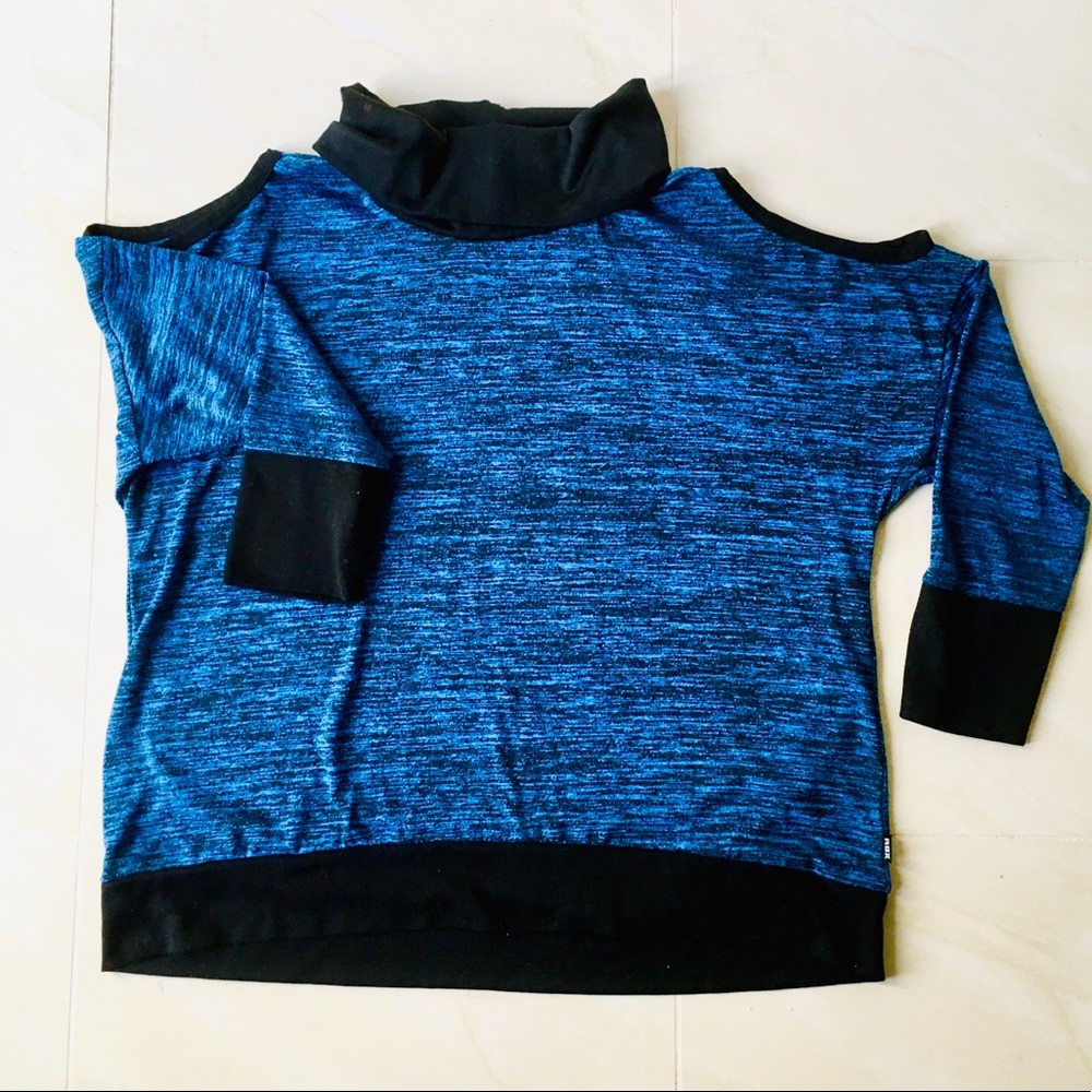 RBX  Cold Shoulder Top